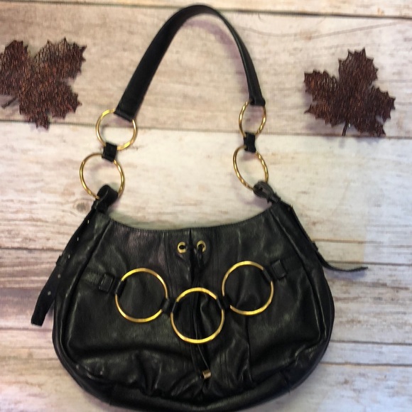 Yves Saint Laurent Handbags - Yves Saint Laurent Black Leather Hobo